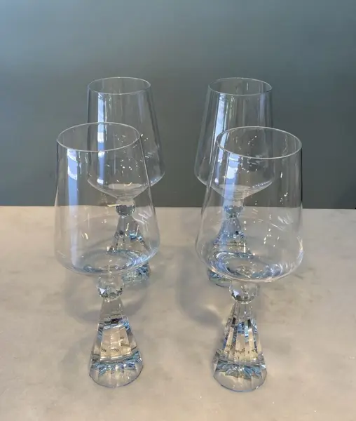 CONJUNTO DE TAÇAS CLEAR C.1538 - 8 PEÇAS